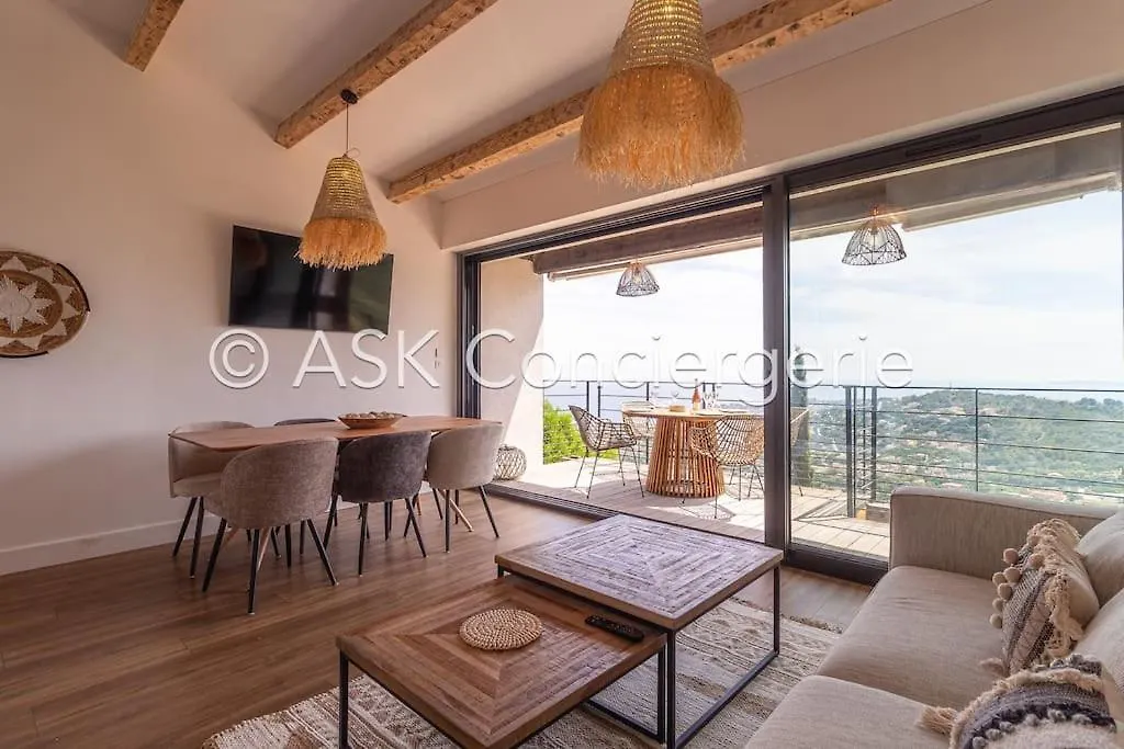 Dom wakacyjny Willa Baya, Exceptional Sea Views Cavalaire-sur-Mer Francja