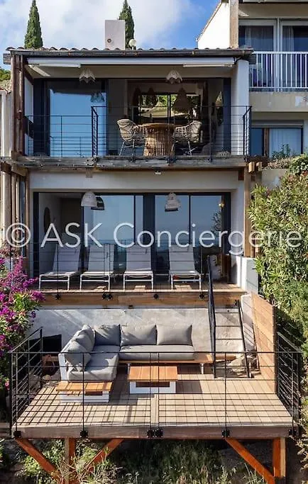 Baya, Exceptional Sea Views Villa Cavalaire-sur-Mer 0*,  France
