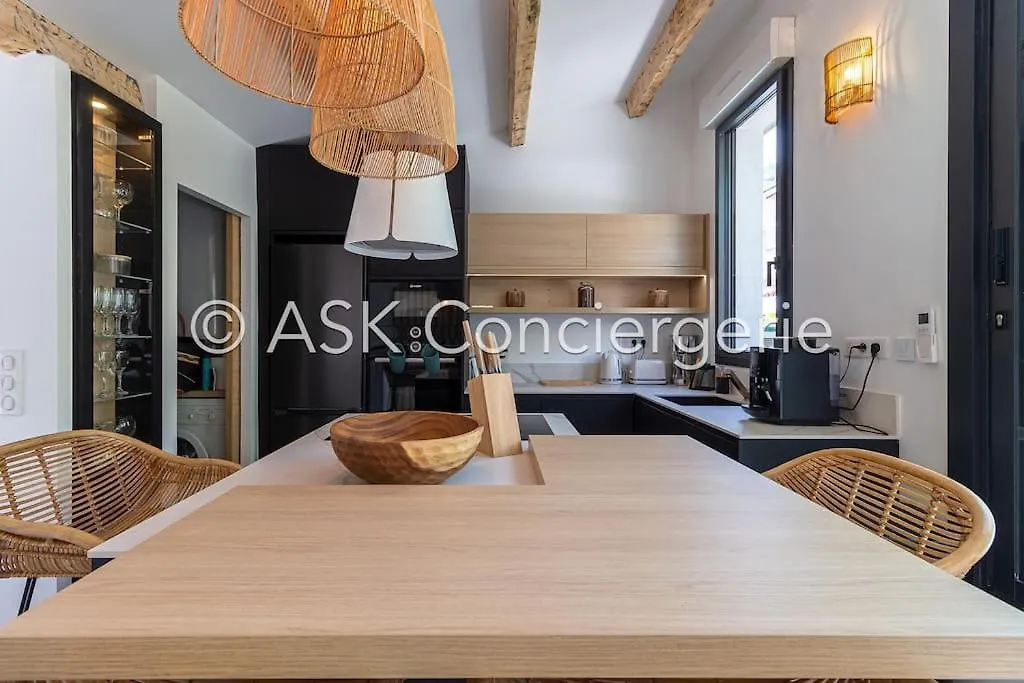 Baya, Exceptional Sea Views Villa Cavalaire-sur-Mer 0*,  France