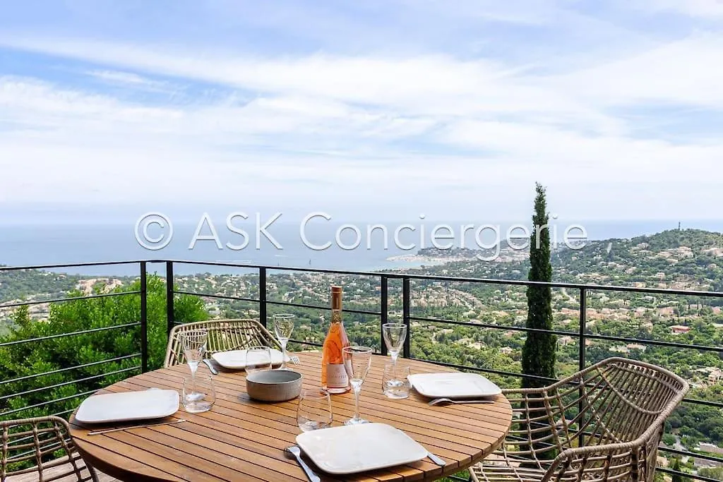 Baya, Exceptional Sea Views Villa Cavalaire-sur-Mer Holiday home